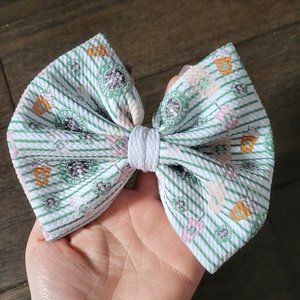 Bullet fabric bow